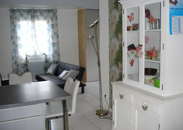 Casa de Férias Le De La Grande Benatrie